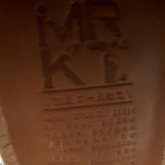 MR KT tan heels - Picture 8 of 9
